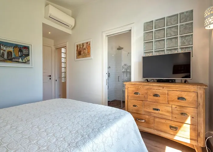 Tre Mari - Casa Caterina * אולביה